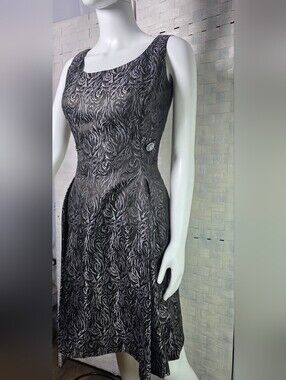VINTAGE EVAN PICONE  Metallic Cocktail Dress